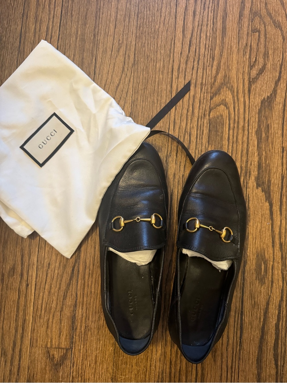 Gucci Black Leather Loafers with Gold Horsebit